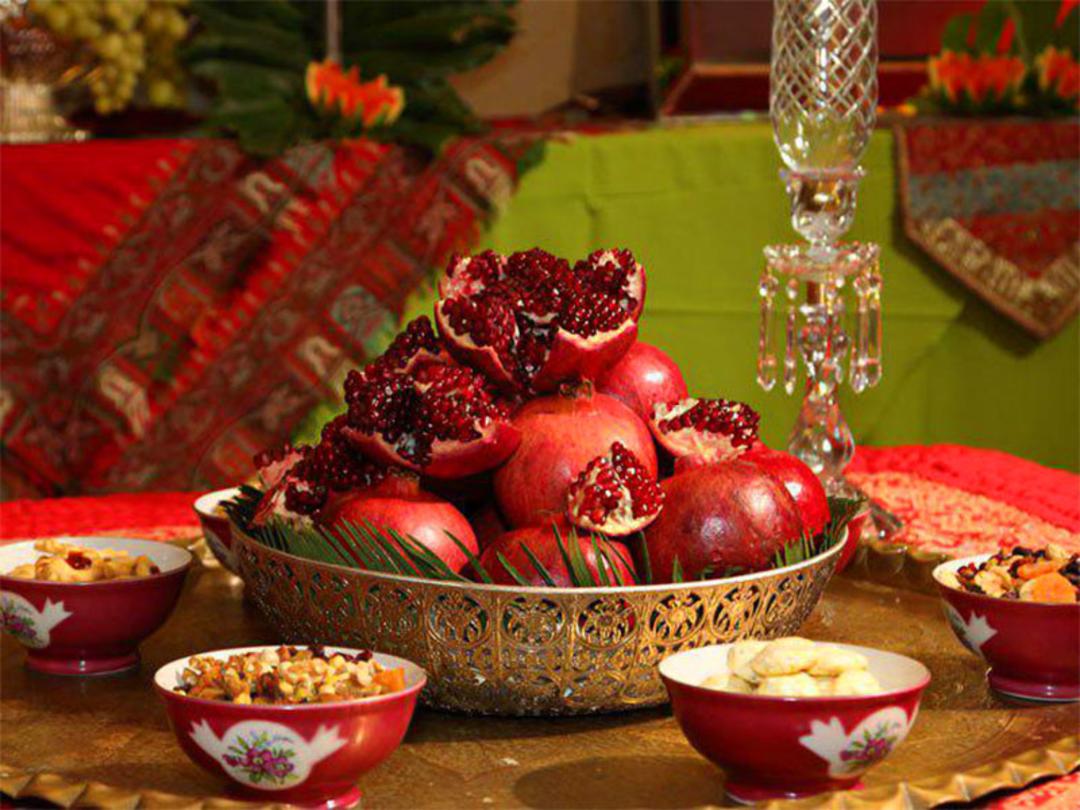 انار سفره یلدا