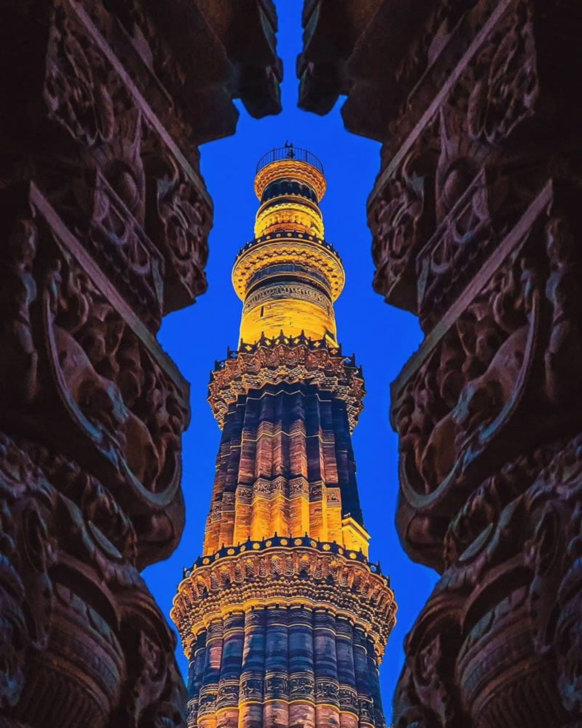 قطب منار (Qutub Minar) در دهلی