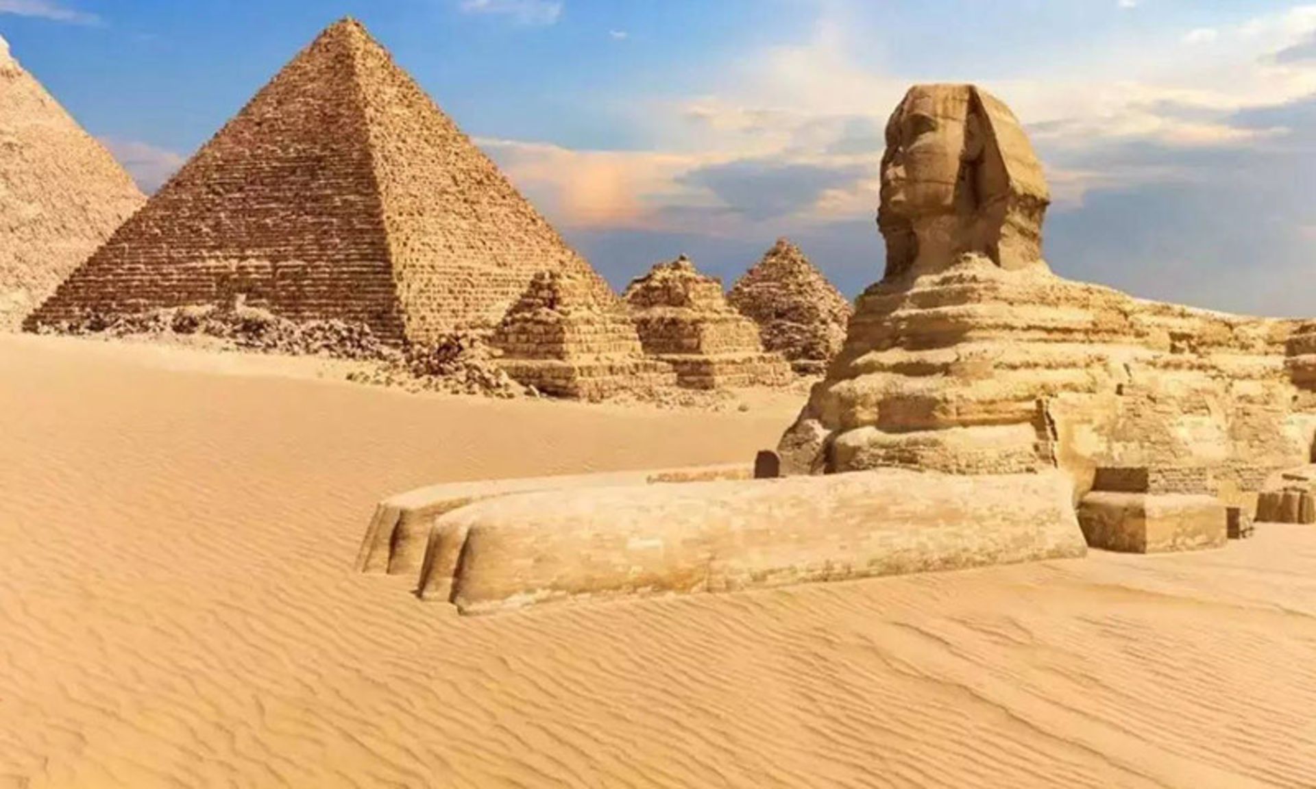 اهرام بزرگ مصر؛ منبع عکس: Times of India؛ نام عکاس: نامشخص 