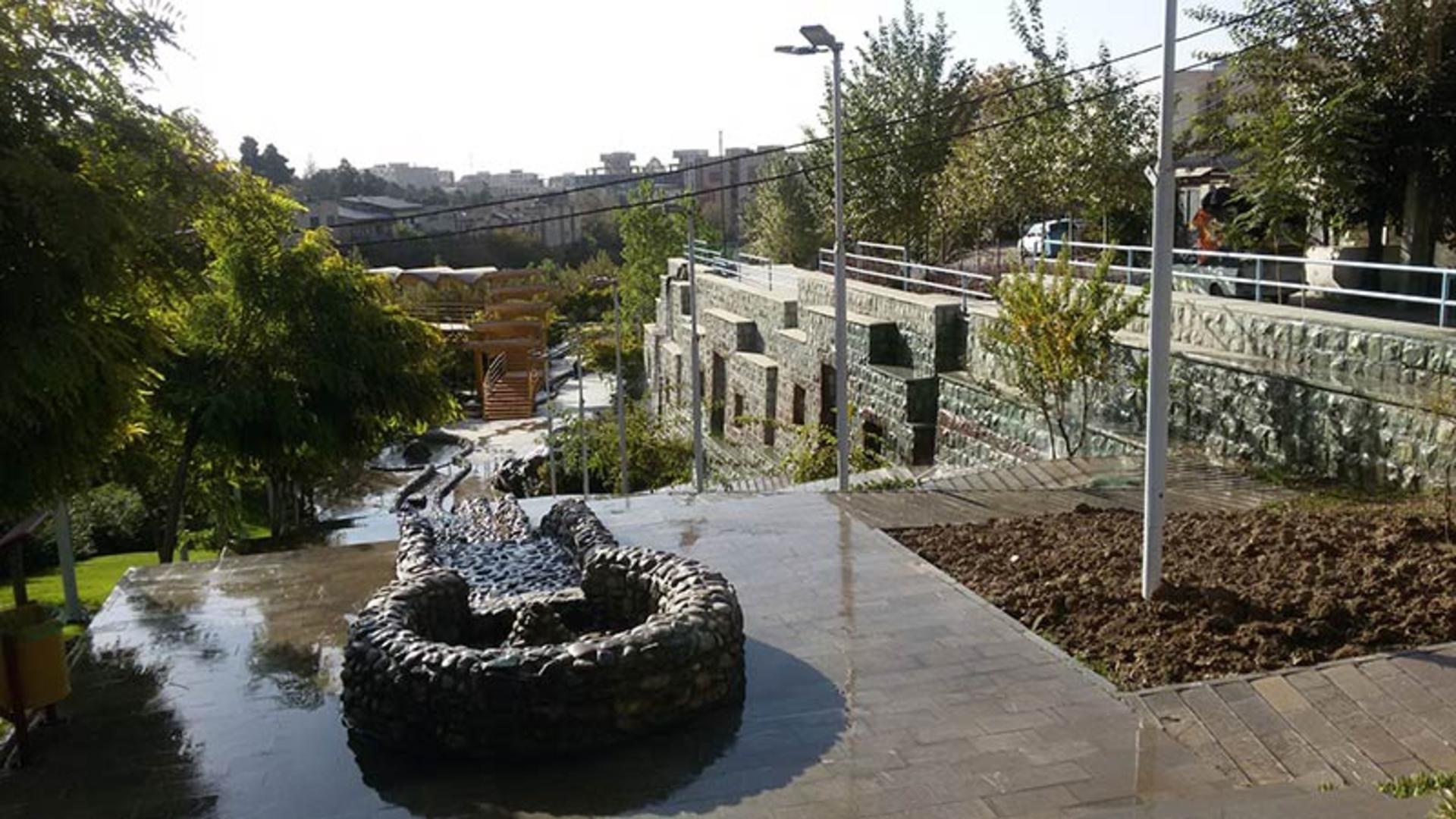 منظره ای از پارک ساحلی دارآباد تهران؛ منبع عکس: گوگل مپ؛ عکاس: مهدی کمویی