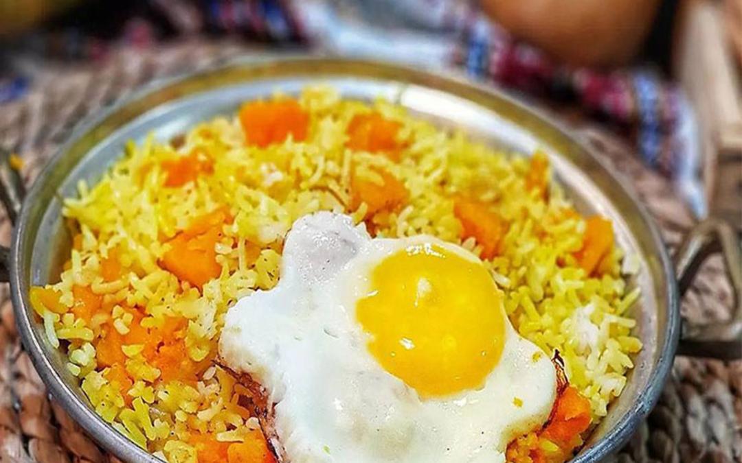 کدو پلو با نیمرو، منبع عکس: incredibleiran.com، عکاس: نامشخص
