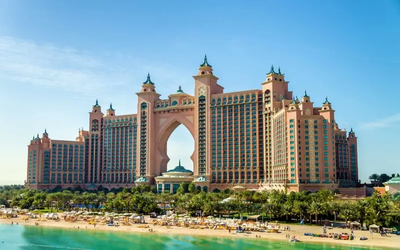 جزایر مصنوعی پالم جمیرا در دبی؛ منبع عکس: سایت tripsavvy.com. عکاس: نامشخص