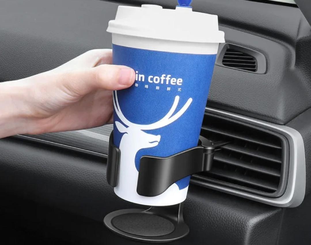 نگهدارنده لیوان برای ماشین و هواپیما. منبع: وب سایت mihanstore.net؛ عکاس: نامشخص