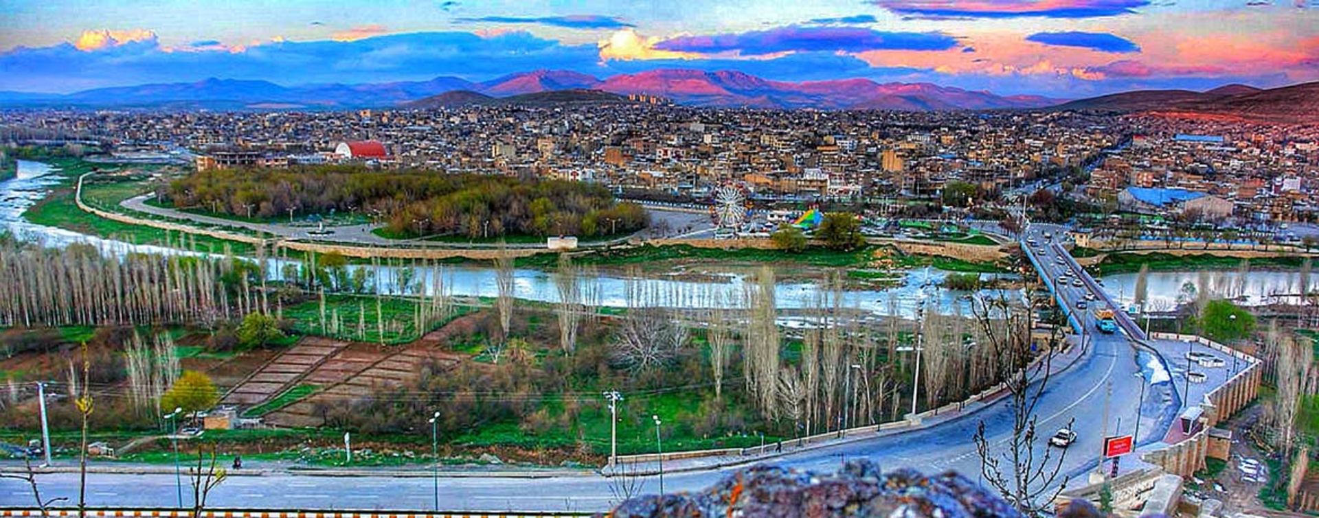 بوستان ساحلی بوکان؛ منبع عکس: گوگل مپ؛ عکاس: میثم سردشتی