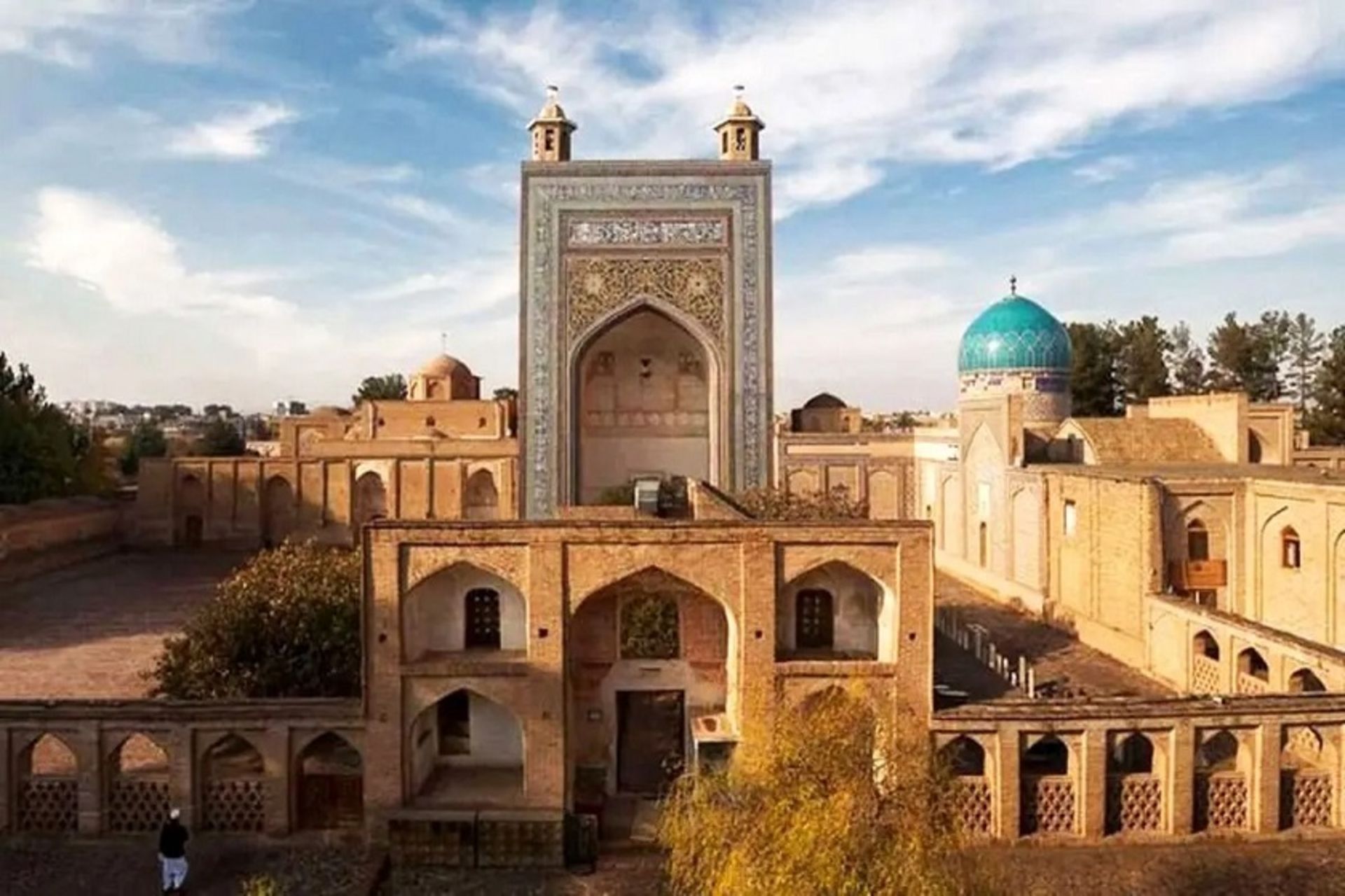 آرامگاه شیخ احمد جامی. منبع عکس: خبرگزاری ایلنا. عکاس: نامشخص