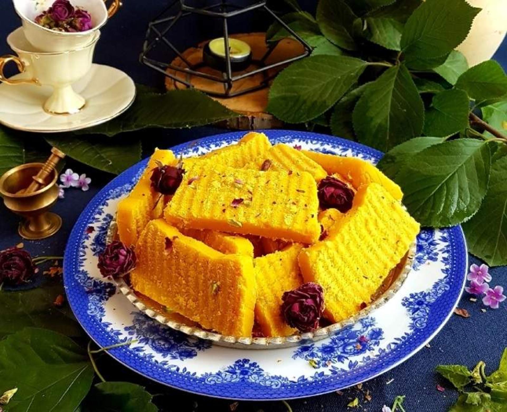 حلوای نثار ارومیه؛ منبع عکس: وب‌سایت Sarashpazpapion.com؛ عکاس: نامشخص