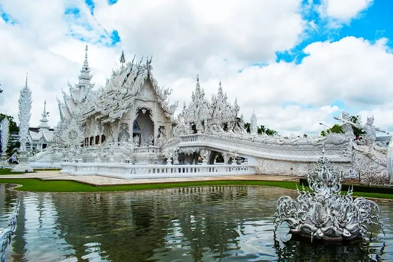 معبد سفید تایلند، منبع: feelgoodandtravel