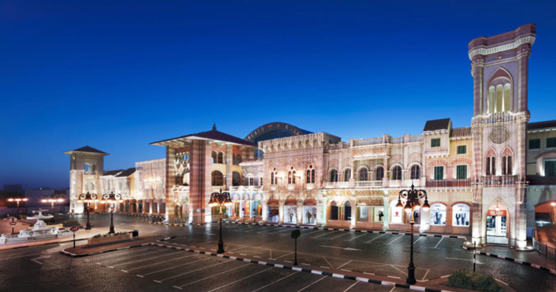 مرکاتو مال دبی؛ منبع عکس: Dubai Car Rentals، عکاس: نامشخص