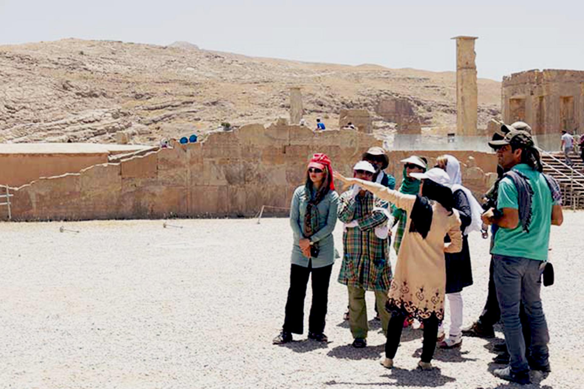 راهنمای گردشگری