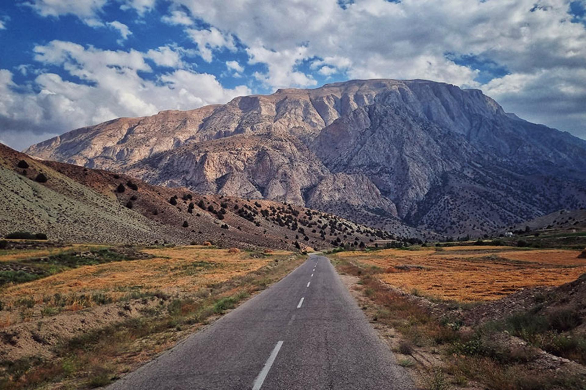 روستای چاشم؛ منبع عکس: گوگل مپ؛ عکاس: علی روزبه