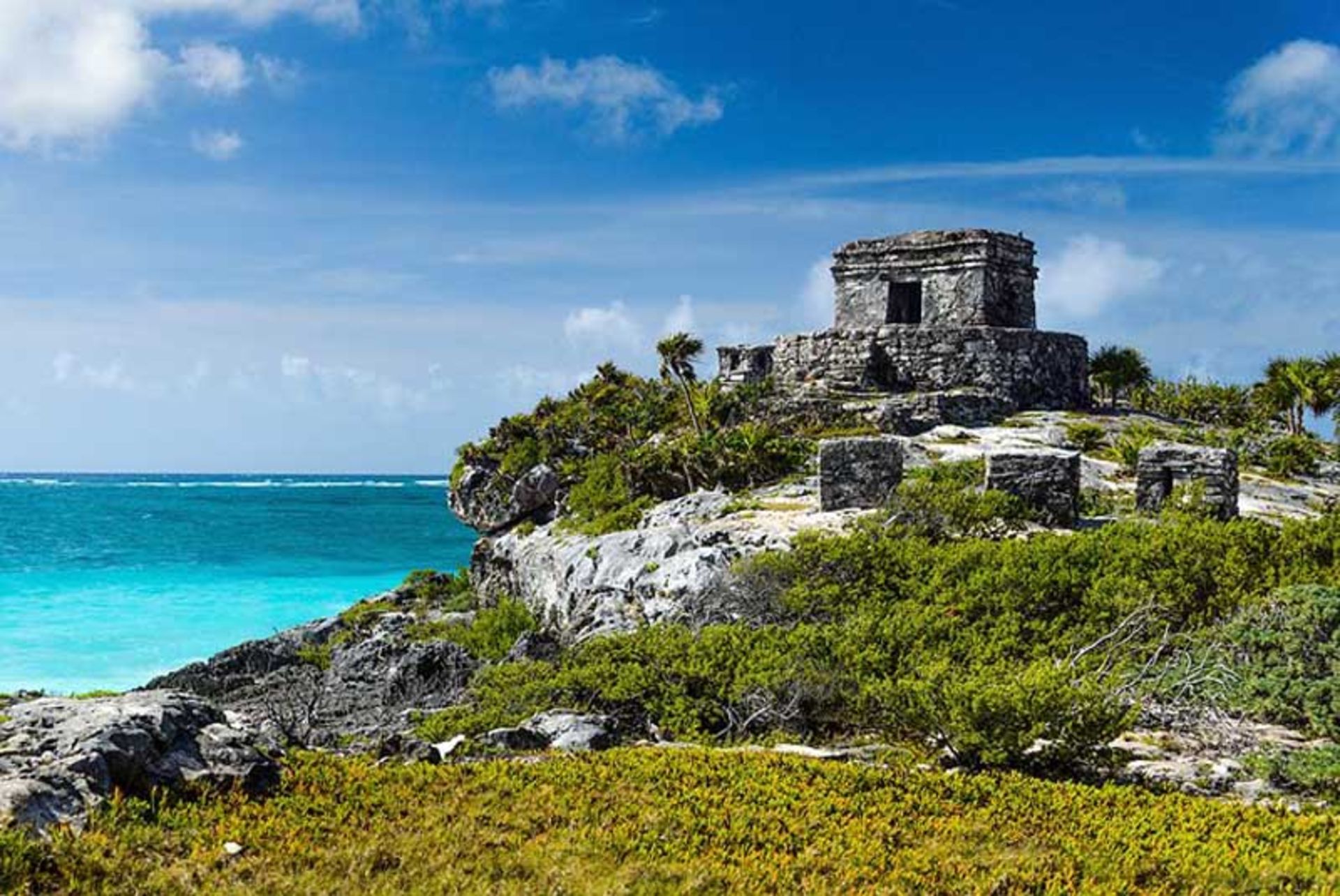 شهر و قلعه باستانی تولوم (Tulum)، تنها سکونتگاه مستحکم مایاها در ساحل