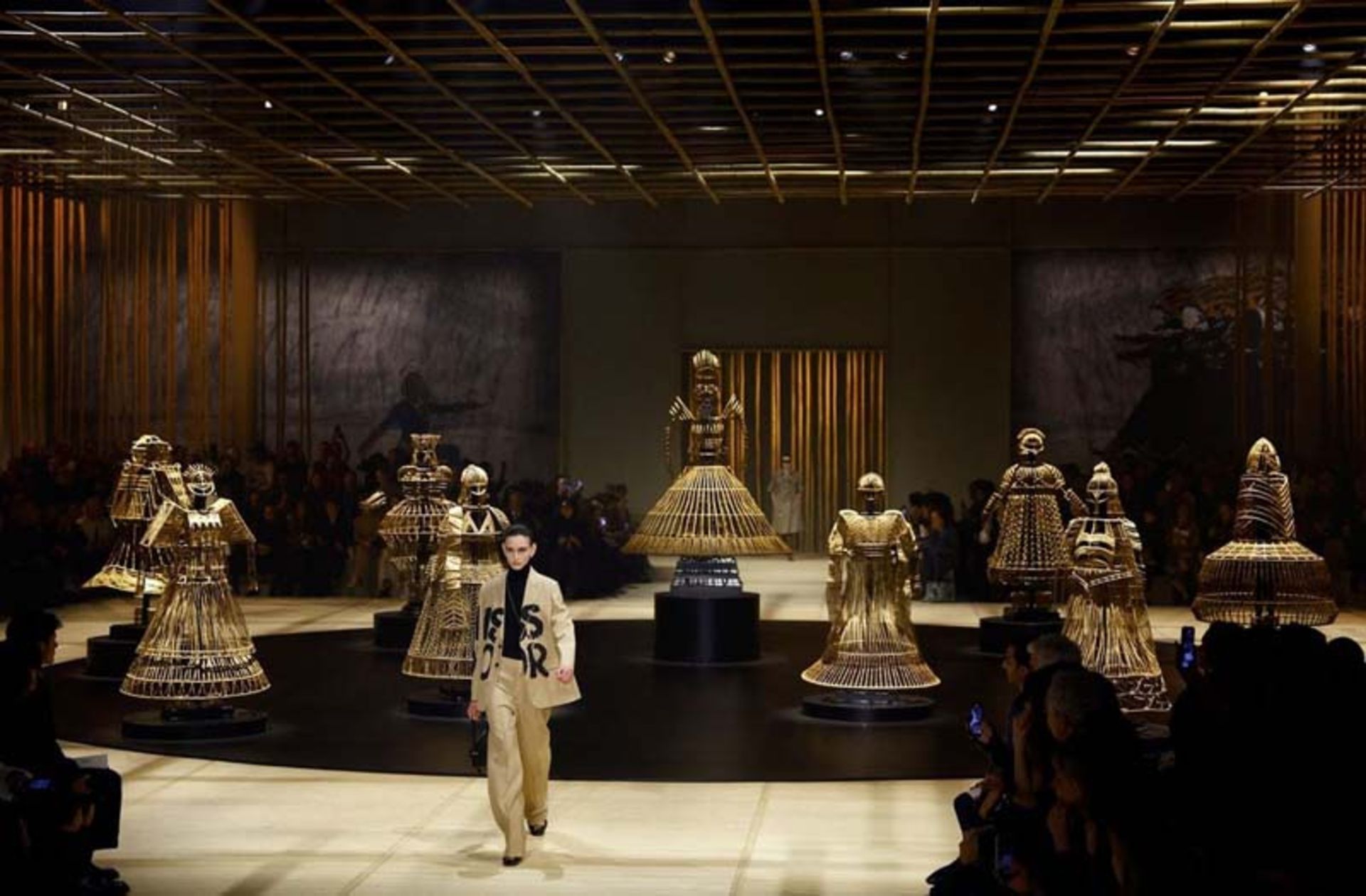 رونمایی از کالکشن پاییز زمستان دیور (Dior) در پاریس