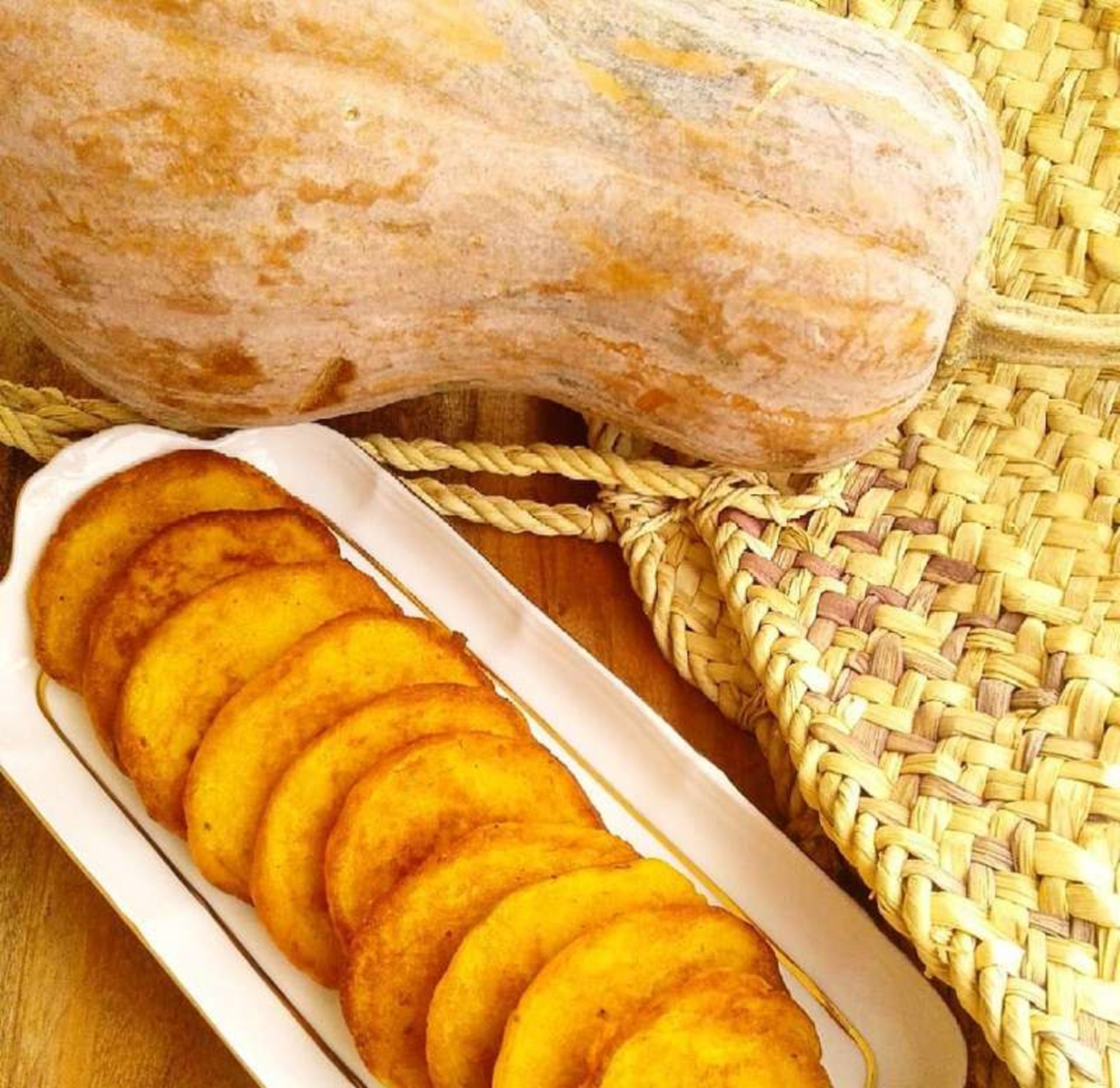 شیرینی کاکا؛ منبع عکس: وب‌سایت Parsiday.com؛ عکاس: نامشخص