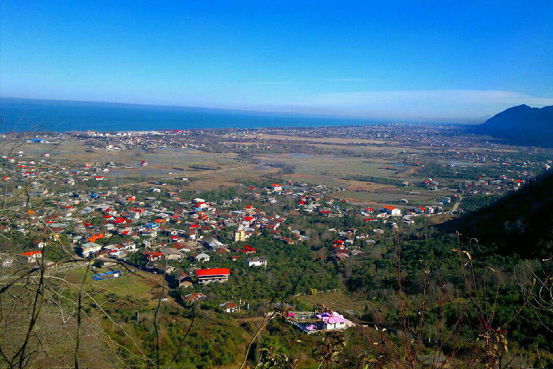 روستای قاسم آباد چابکسر؛ منبع عکس: گوگل مپ؛ عکاس: محمدرضا یعقوبی شاوک