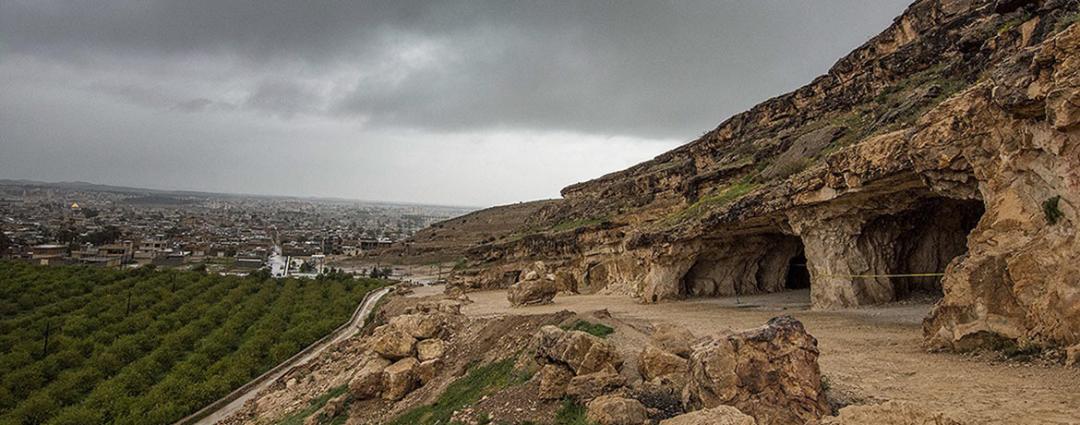 غار سنگتراشان؛ منبع عکس: ویکی مدیا؛ عکاس: علی ابک