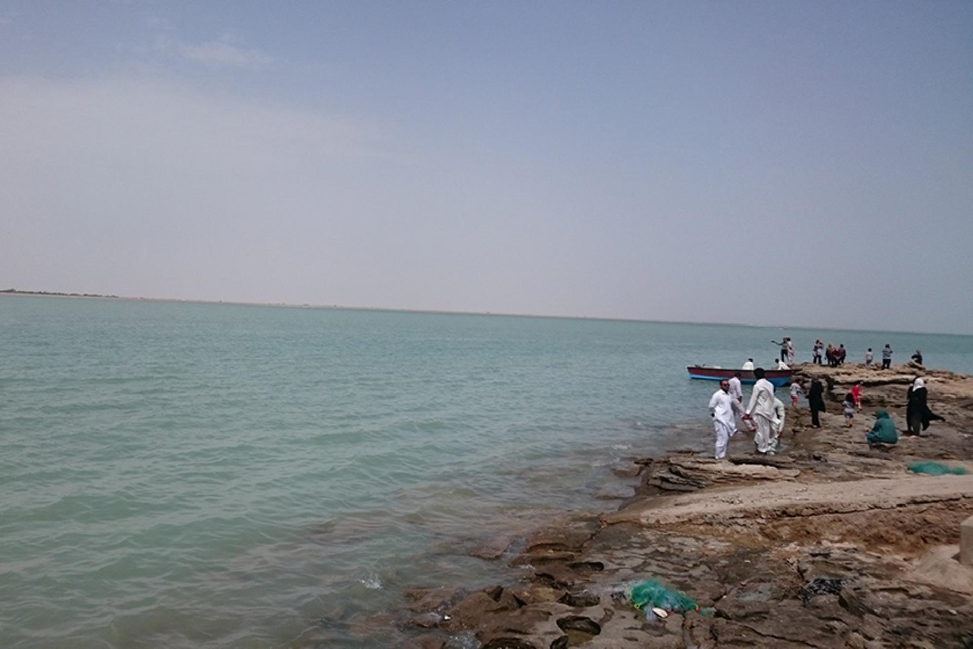 بندر گواتر (خلیج گواتر)؛ منبع عکس: گوگل مپ؛ عکاس: Mehdi Pashna