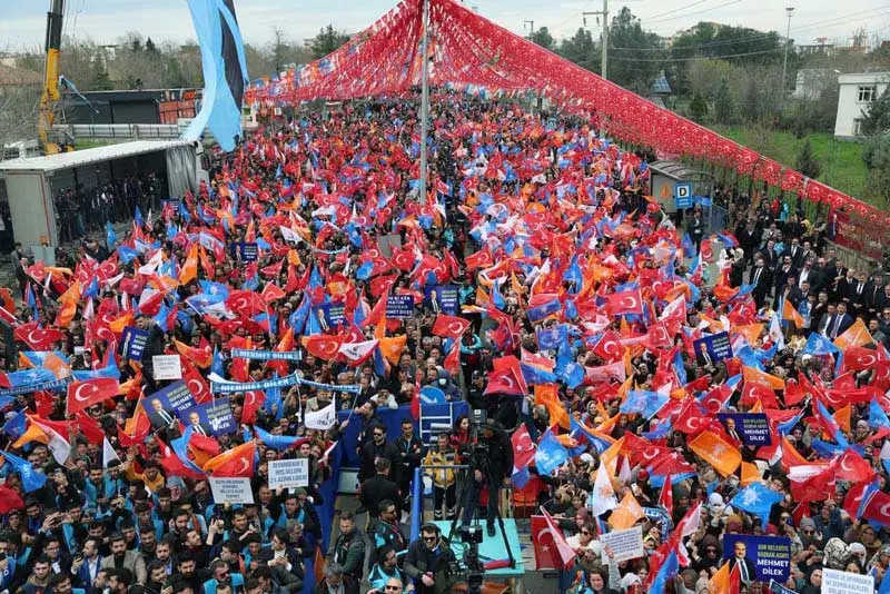 سخنرانی رجب طیب اردوغان، رئیس جمهور ترکیه در جریان گردهمایی انتخاباتی حزبش