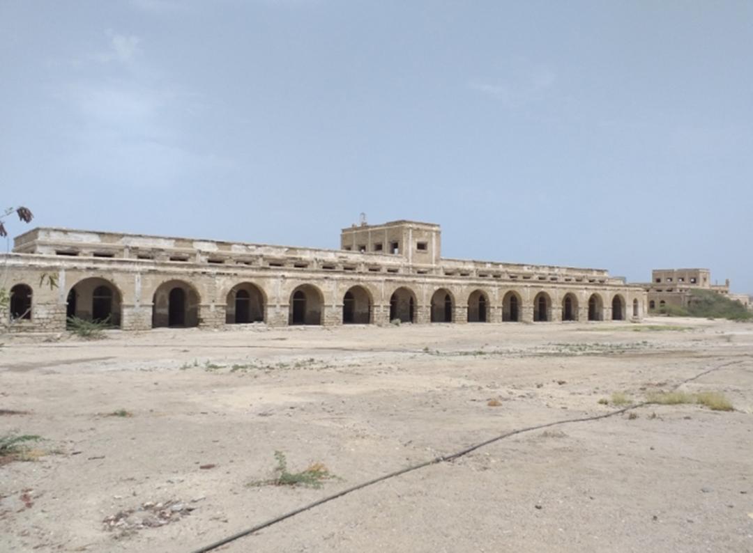 تلگراف خانه بندر جاسک؛ منبع عکس: ویکی‌مدیا؛ عکاس: K o m i l s d