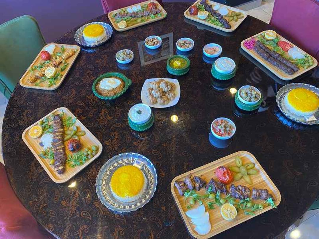 غذاهای رستوران لوتکاچی انزلی