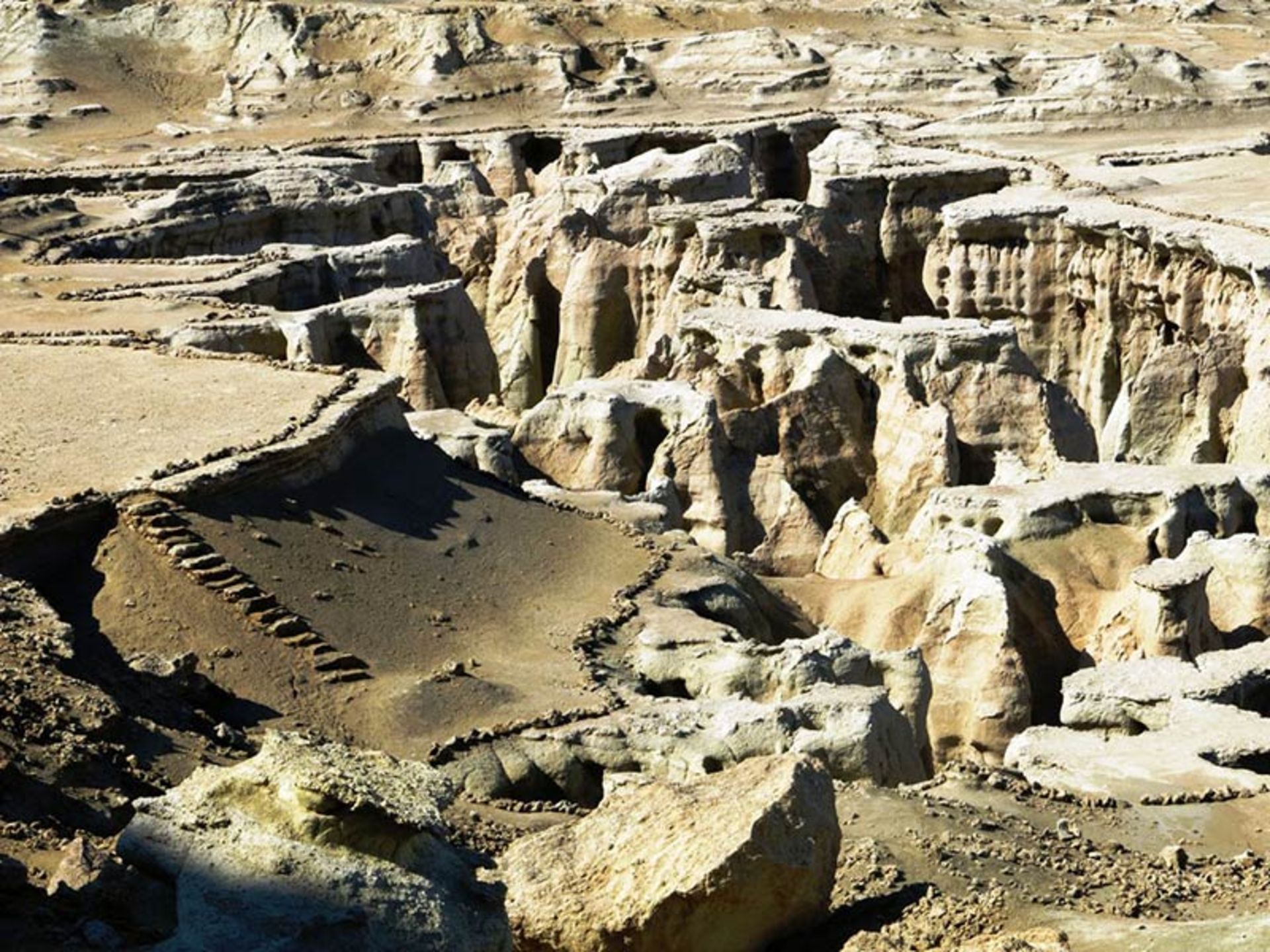 تنگه چاهکوه؛ منبع عکس: گوگل مپ؛ عکاس: سیاوش نعمتی