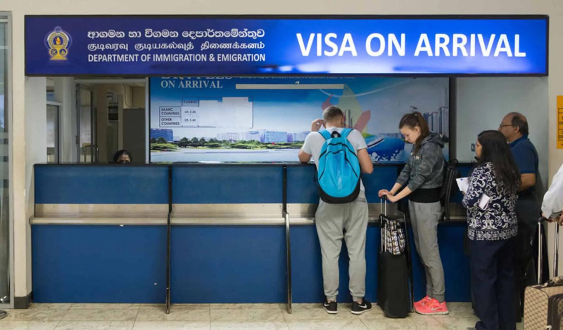 غرفه صدور ویزای فرودگاهی؛ منبع عکس: Visa Traveler، عکاس: Iryna Rasko