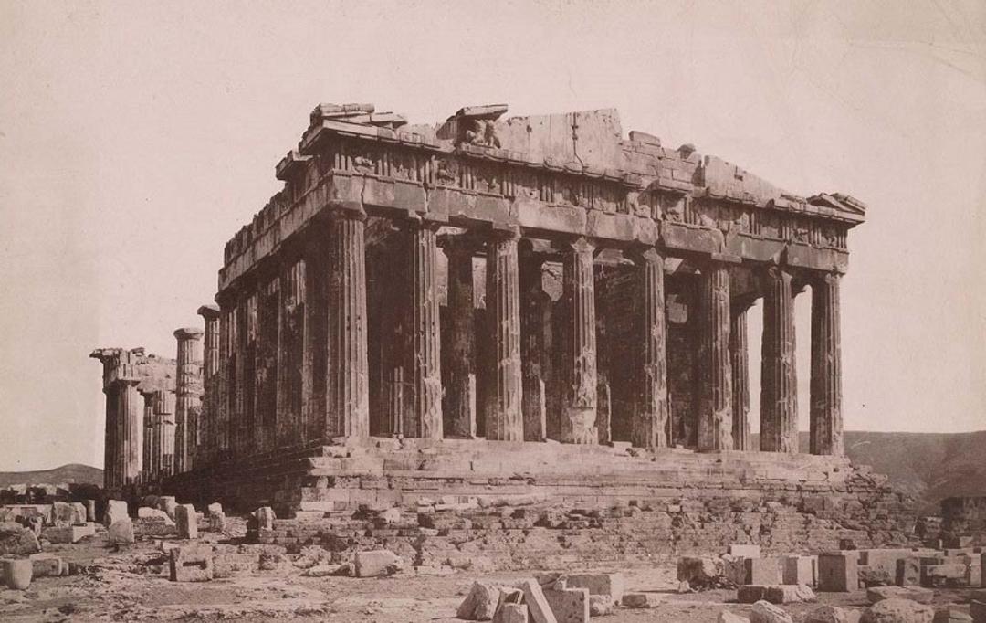 انفجار پارتنون؛ منبع عکس: historytoday، عکاس: نامشخص