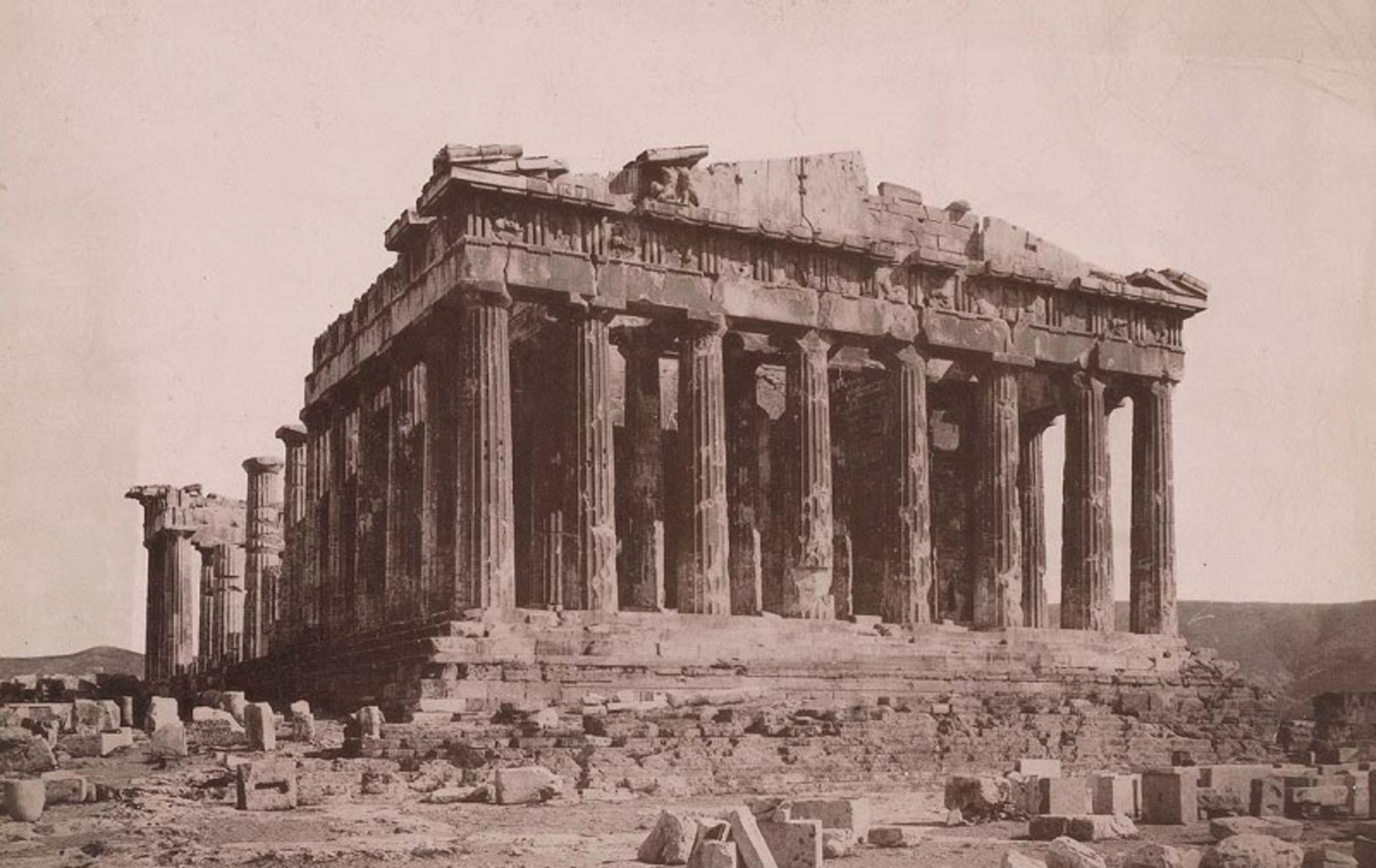 انفجار پارتنون؛ منبع عکس: historytoday، عکاس: نامشخص