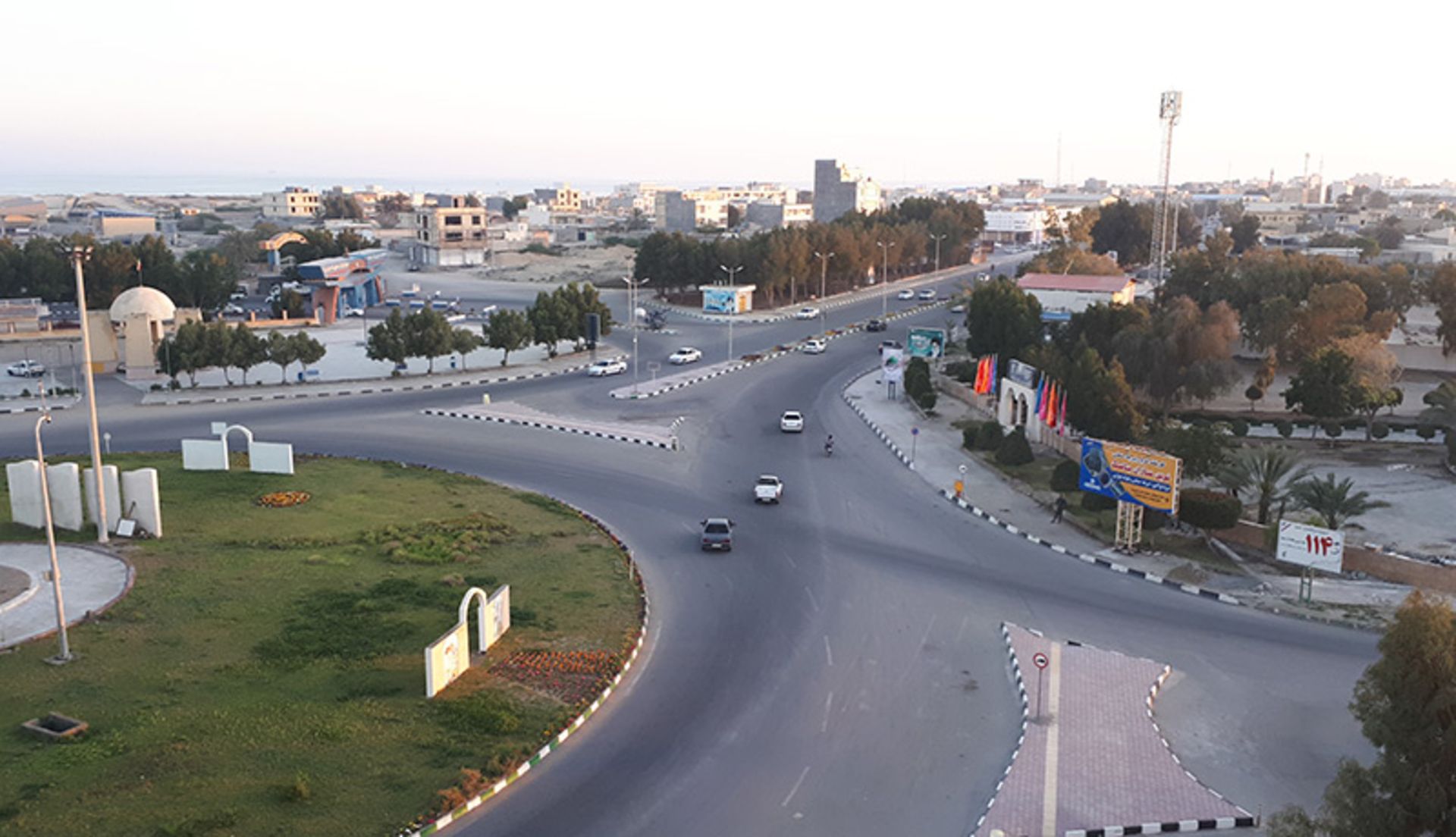 بندر جاسک؛ منبع عکس: گوگل مپ؛ عکاس: Eli Chochang