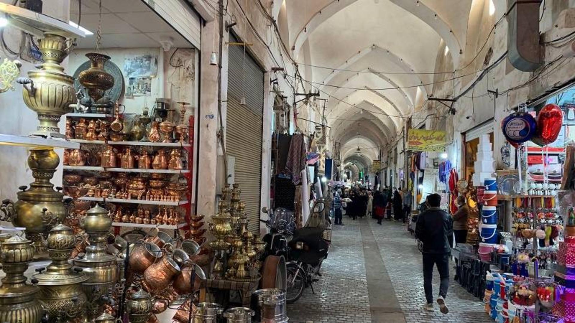 بازار سرپوشیده کاشان؛ منبع عکس: گوگل مپ؛ عکاس: سجاد ناز