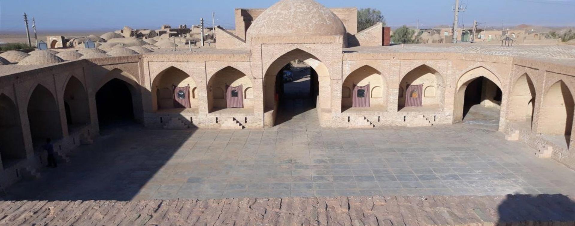 منزل استاد فروزانفر منبع عکس: سلطان سفر؛ عکاس: نامشخص