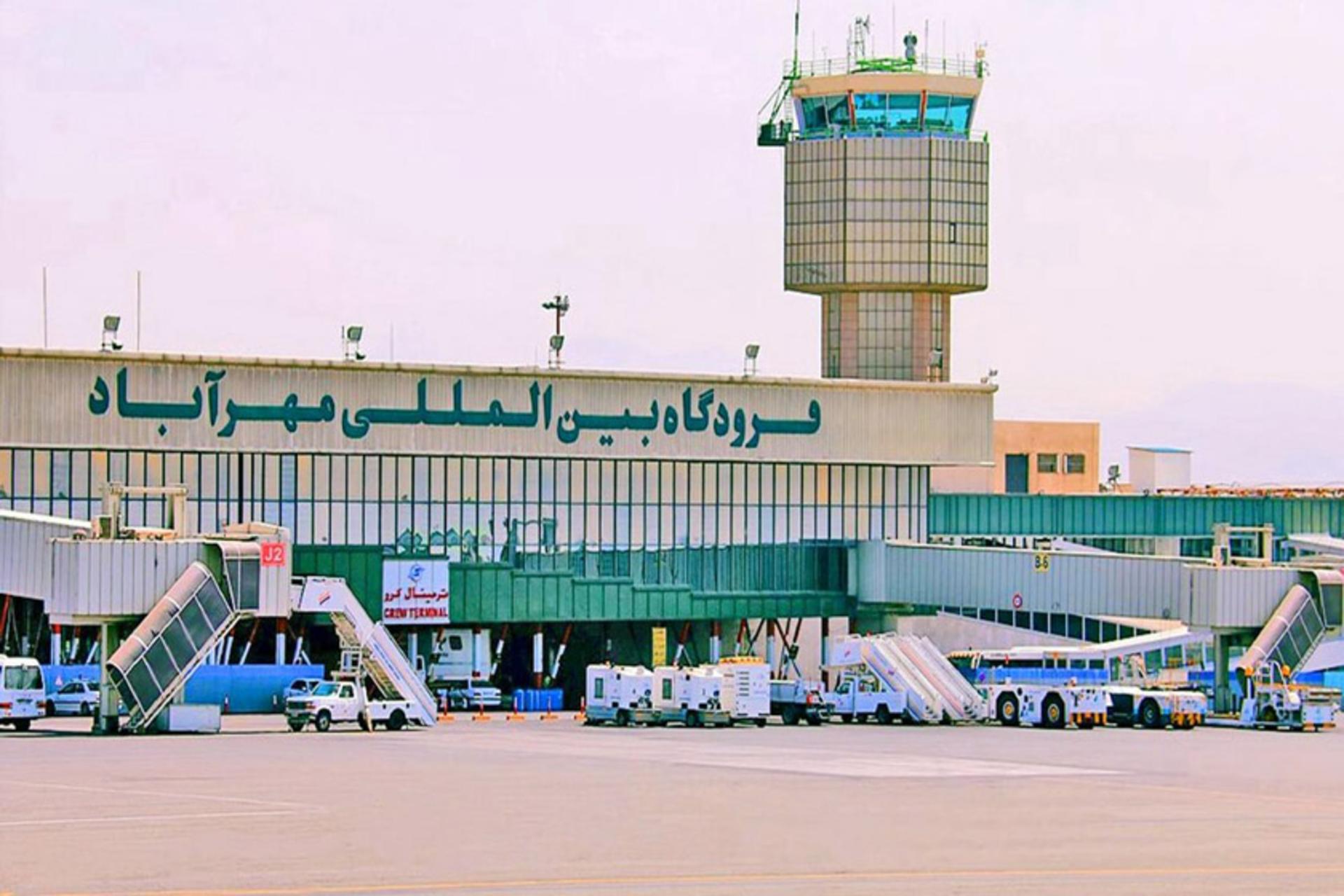 فرودگاه مهرآباد؛ منبع: titrekootah.ir؛ عکاس: نامشخص
