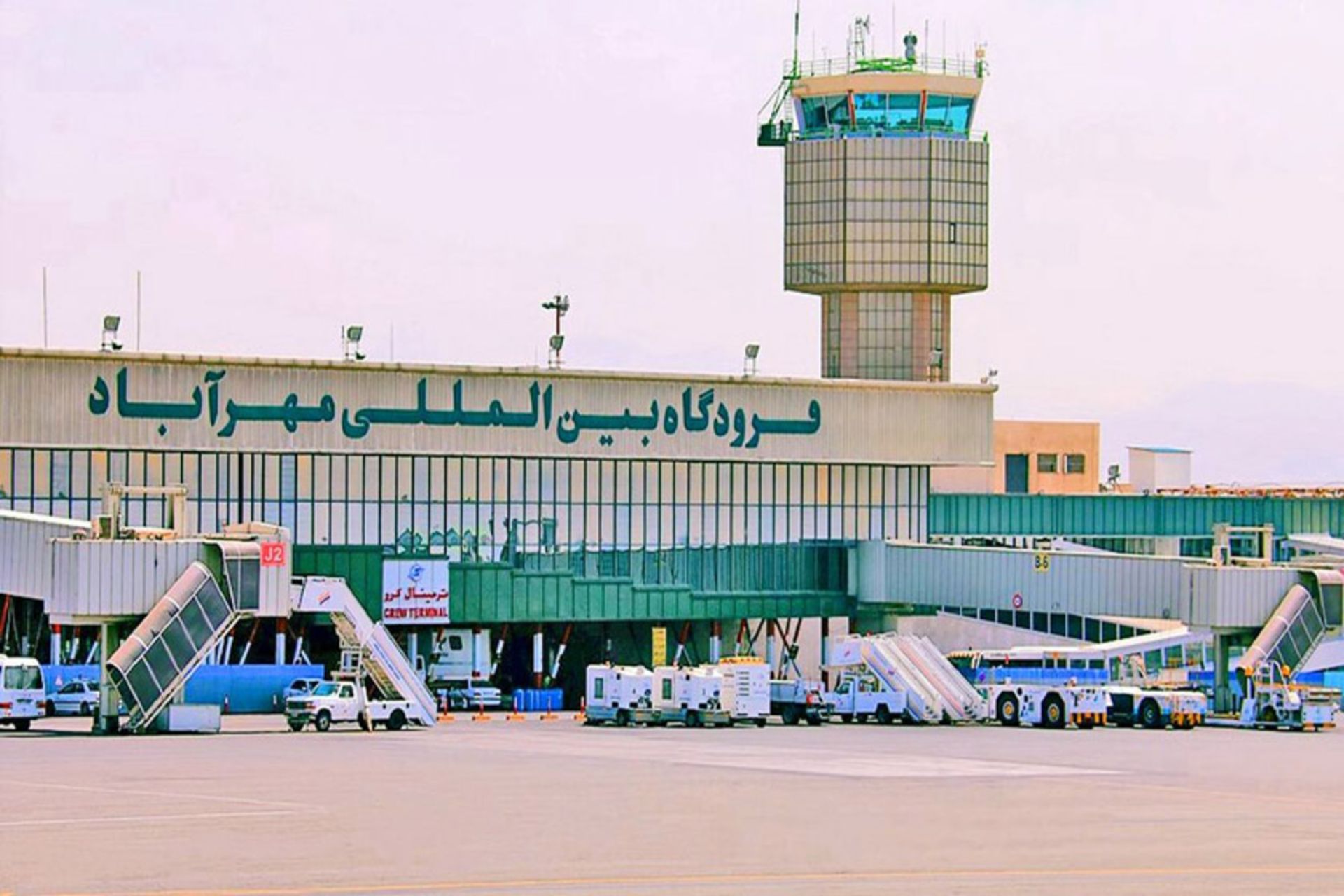 فرودگاه مهرآباد؛ منبع: titrekootah.ir؛ عکاس: نامشخص