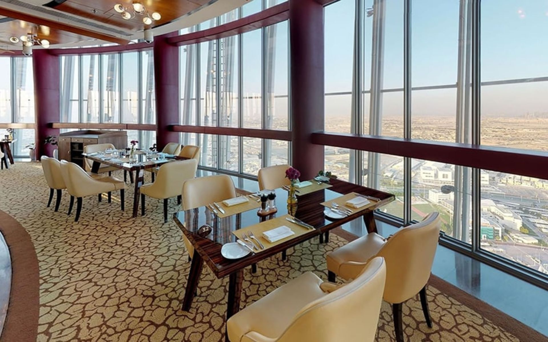 رستوران گردان ۳۶۰ درجه دوحه، منبع عکس: thetorchdoha.com.qa، عکاس: نامشخص