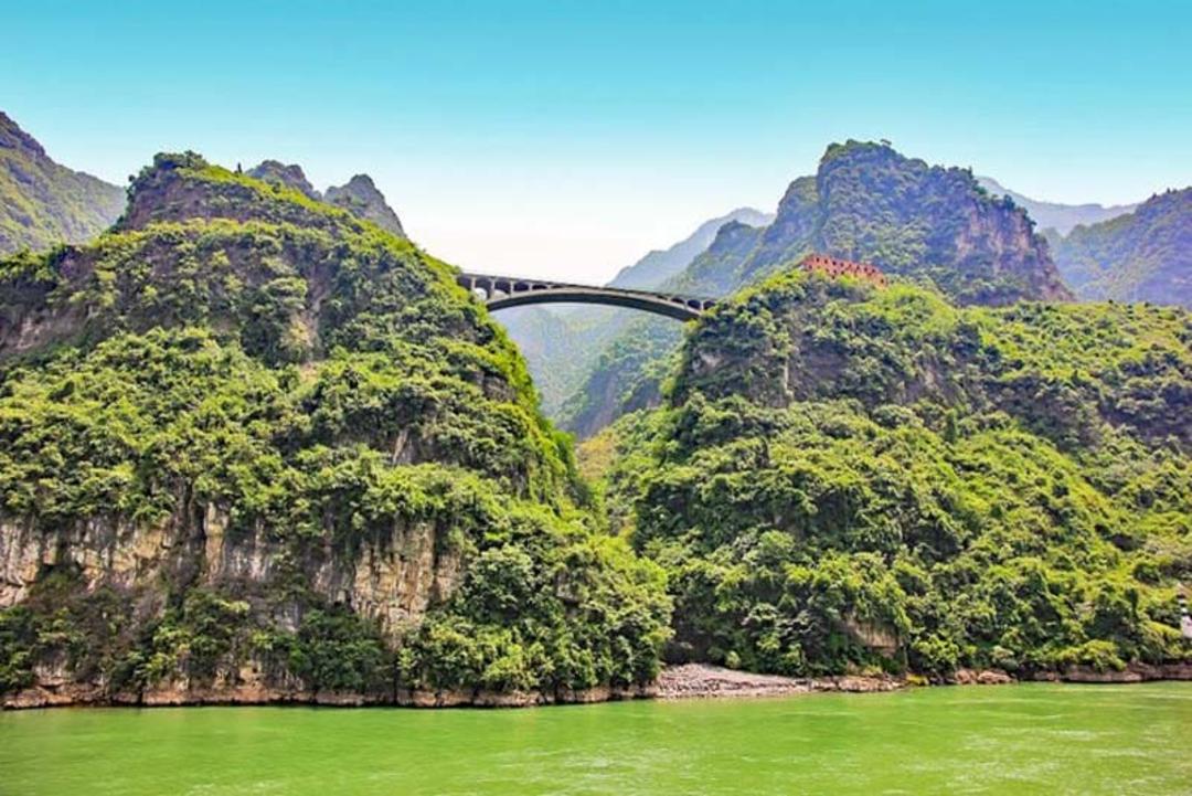تنگه زیلینگ (Xiling Gorge)، رودخانه یانگ تسه