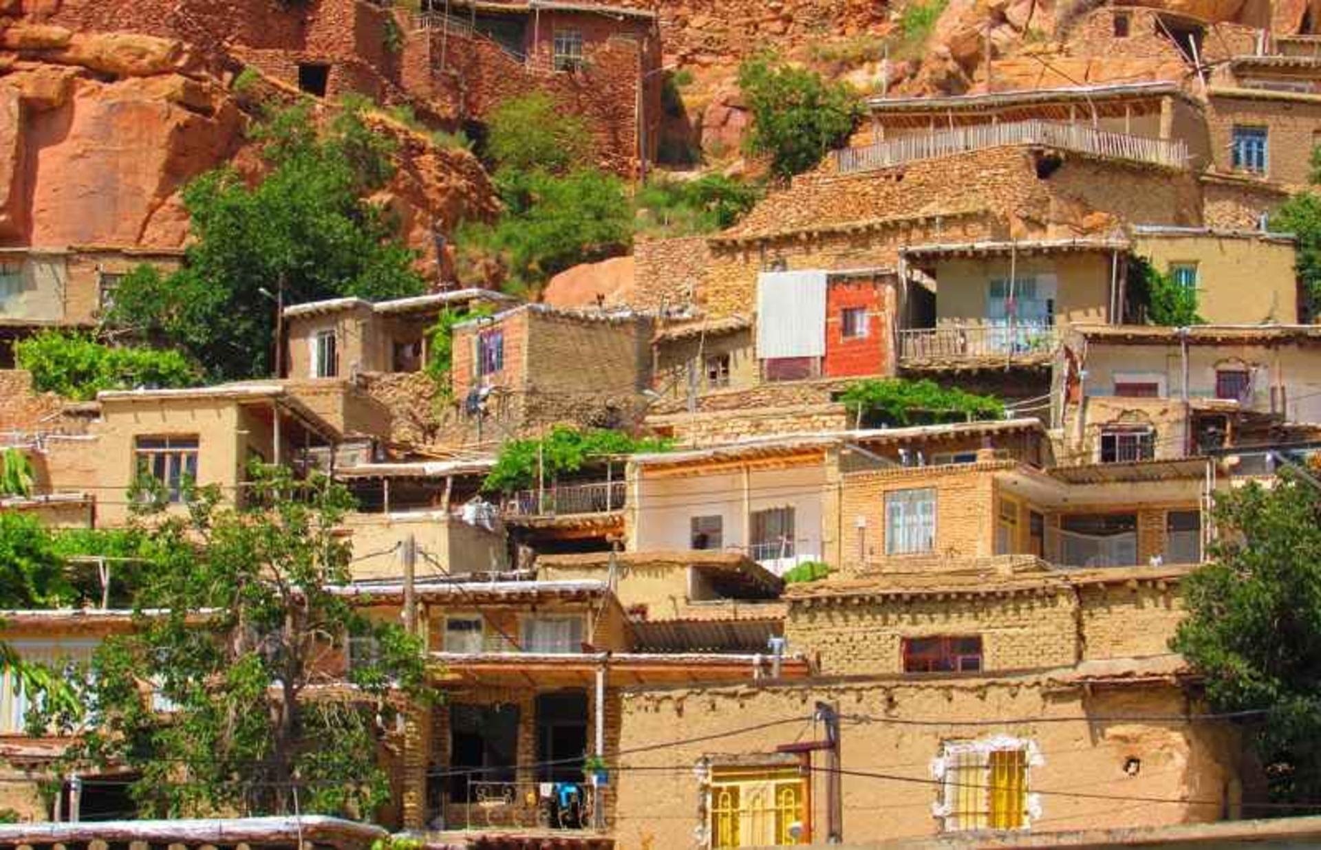 روستای پلکانی اسفیدان؛ منبع عکس: ویکی مدیا؛ عکاس: Mohammad vhb 