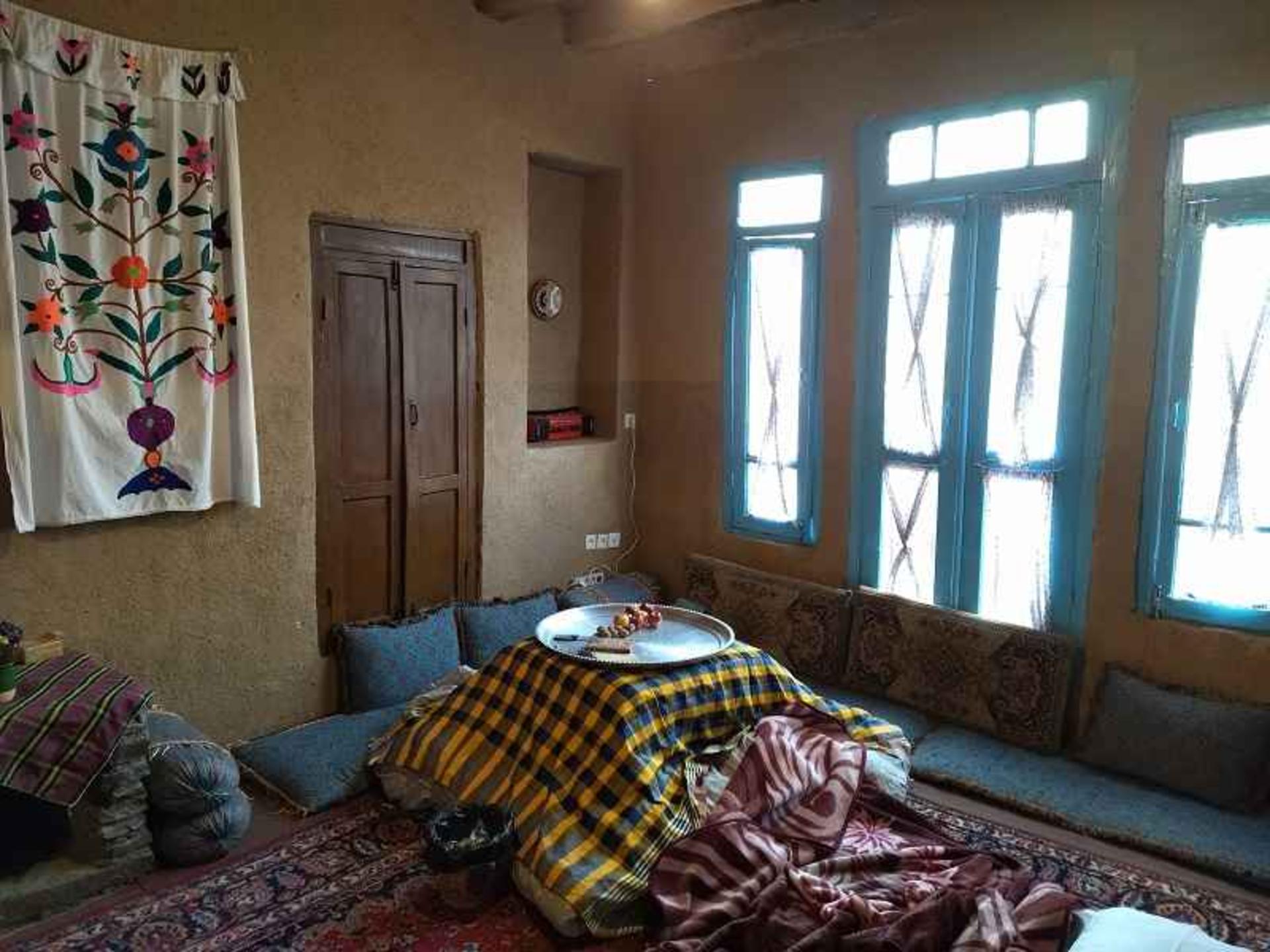 خانه‌های سنتی روستای پلکانی کنگ؛ منبع عکس: گوگل مپغ عکاس: محمد رضایی