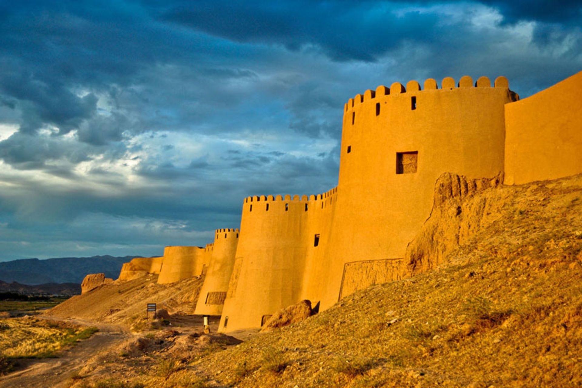 ارگ تاریخی بلقیس