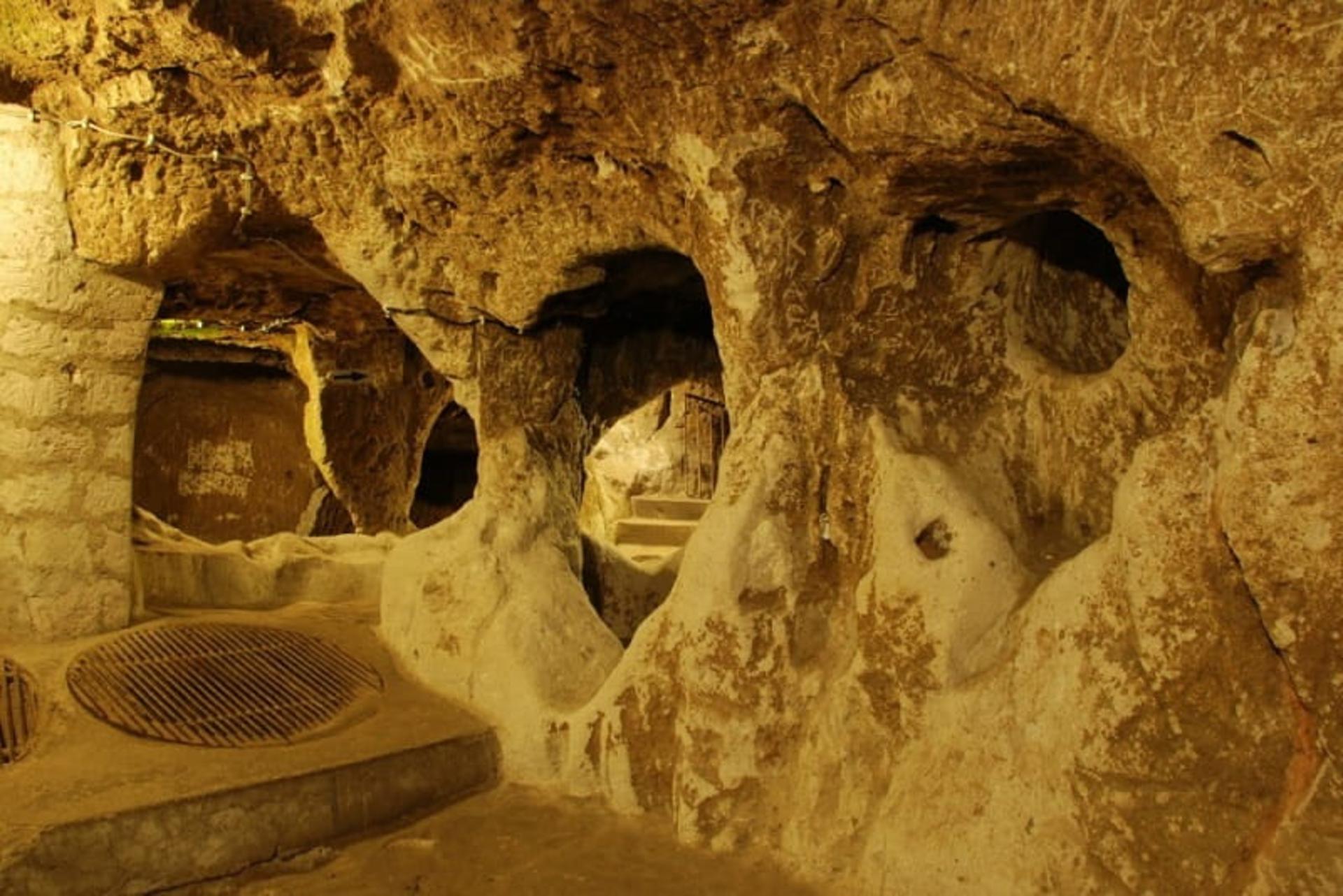 شهر زیرزمینی اوزکوناک، منبع:madeinturkeytours ، عکاس: نامشخص