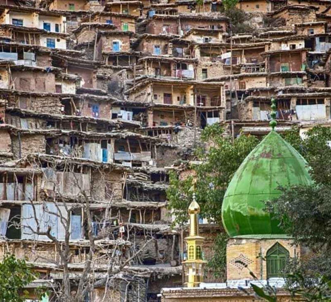 روستای پلکانی سرآقا سید؛ منبع عکس: گوگل مپ؛ عکاس: امیر پیرالیلو
