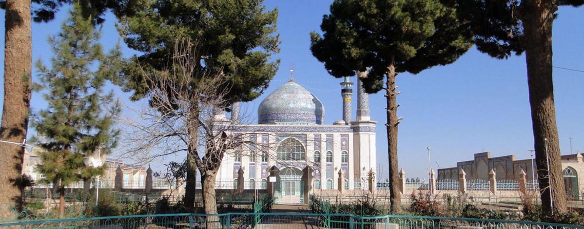 مزار سلطانی بیدخت؛ منبع عکس: ویکی‌مدیا؛ عکاس: Eppagh121