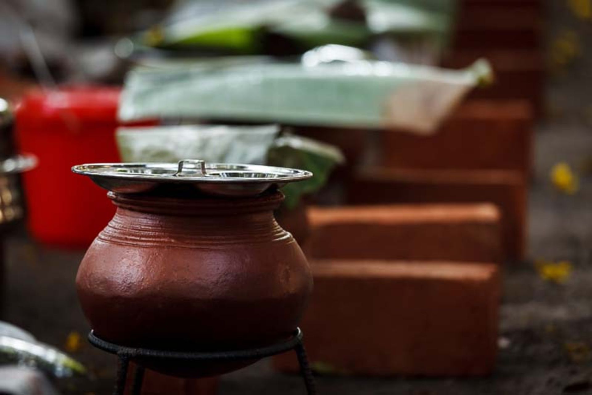 دیک سفالی غذا در آتوکال پونگالا 