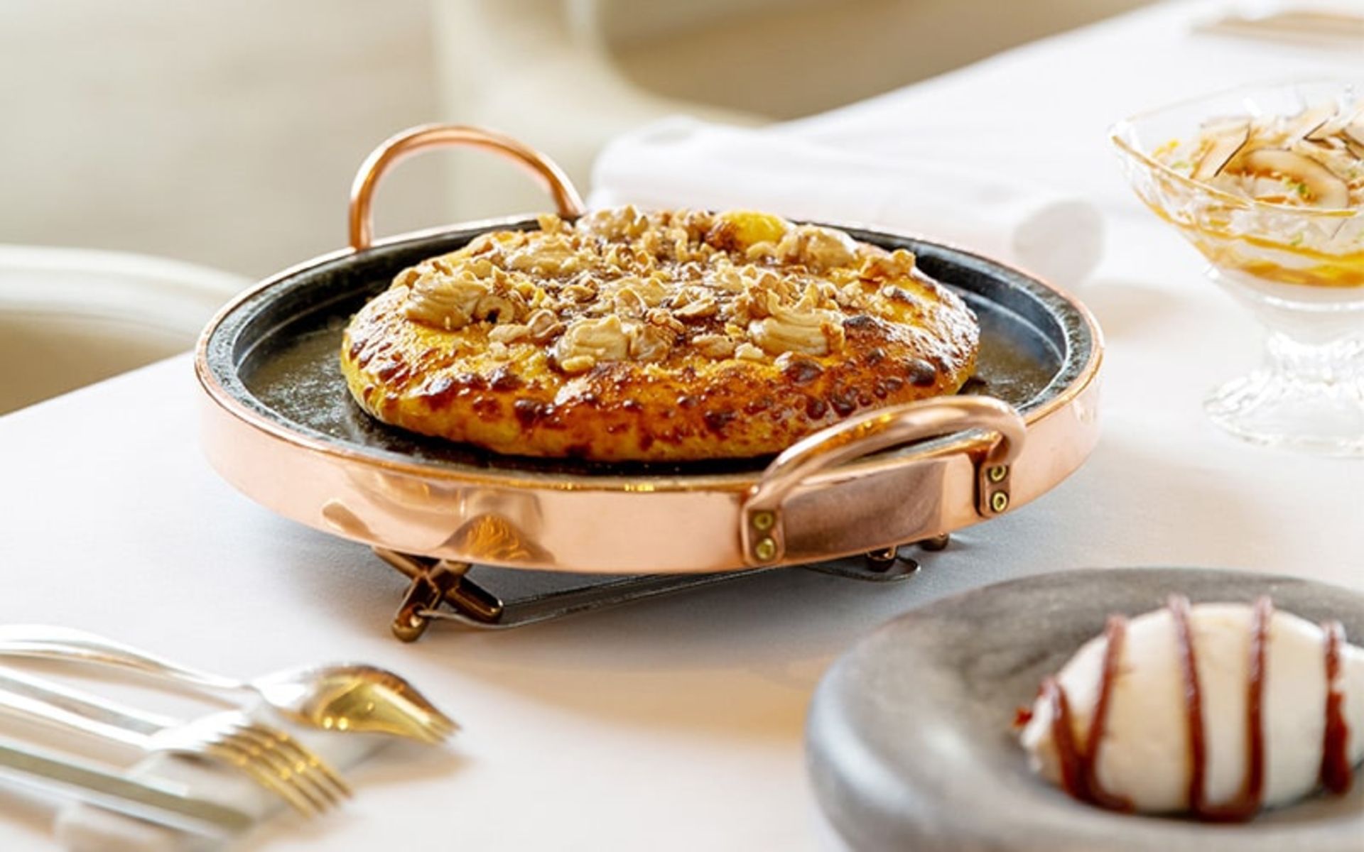 ظرف غذا در رستوران جیوان دوحه، منبع عکس: گوگل مپ، عکاس: Jiwan Restaurant