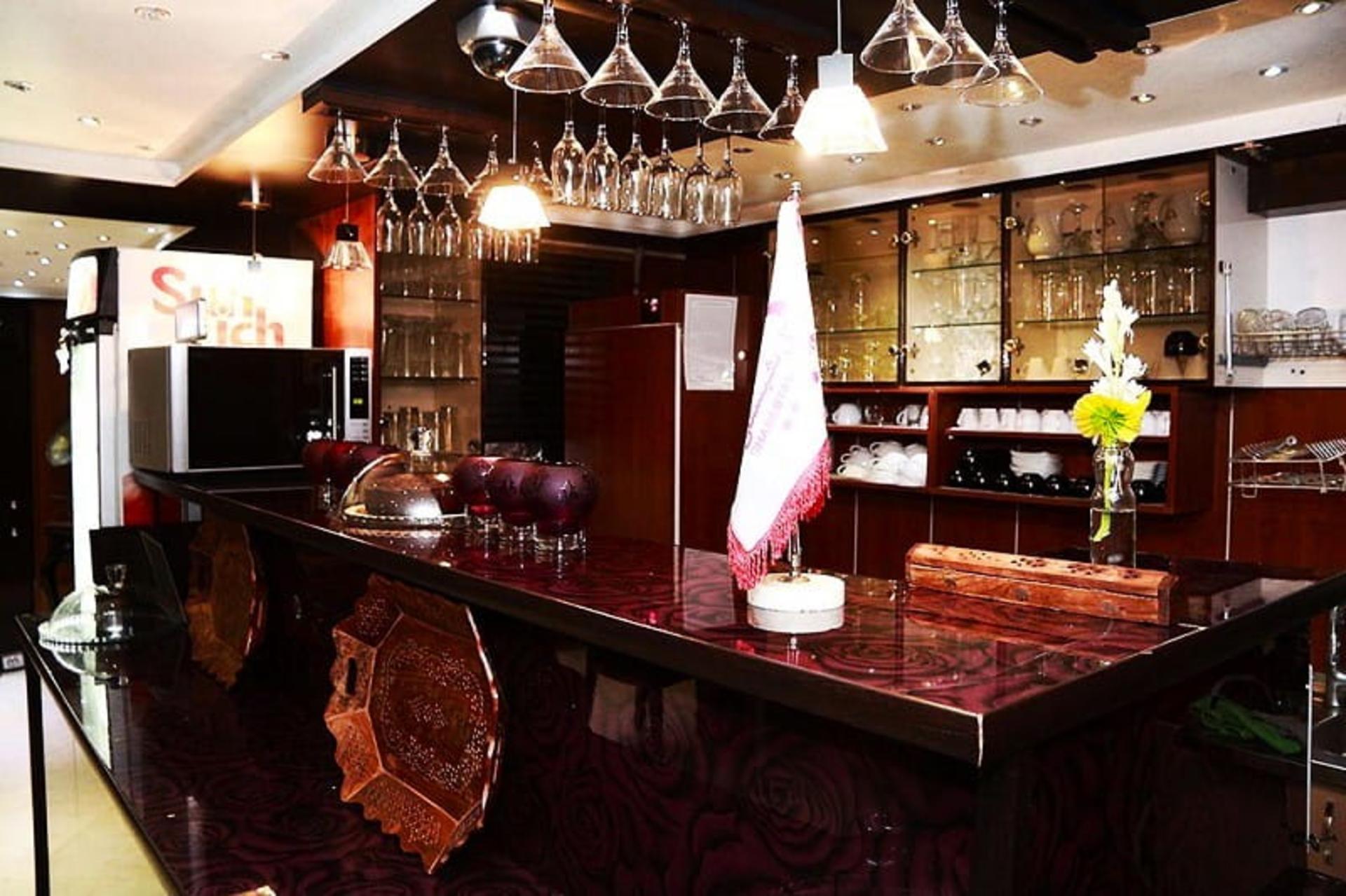 کافه هتل شبستان، منبع: shabestanhotel.com، عکاس نامشخص