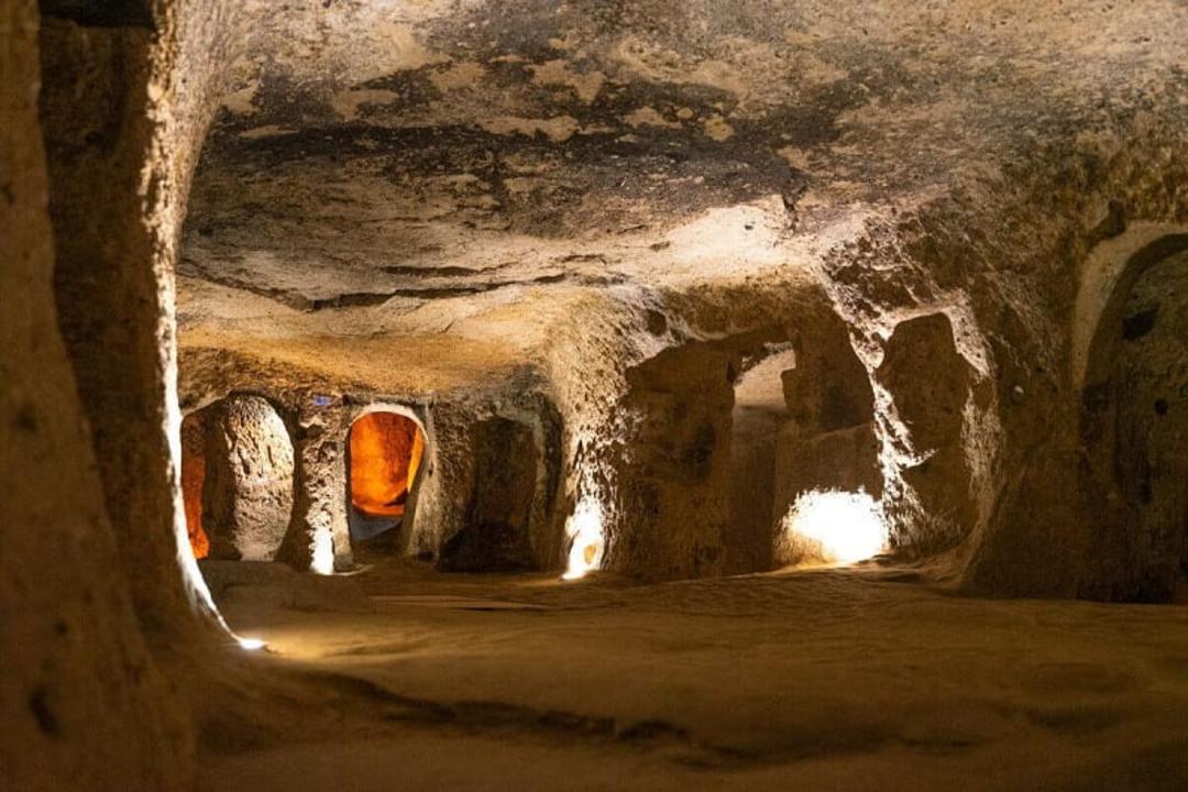 شهر زیرزمینی کایماکلی، منبع: cappadociaadventures، عکاس: نامشخص