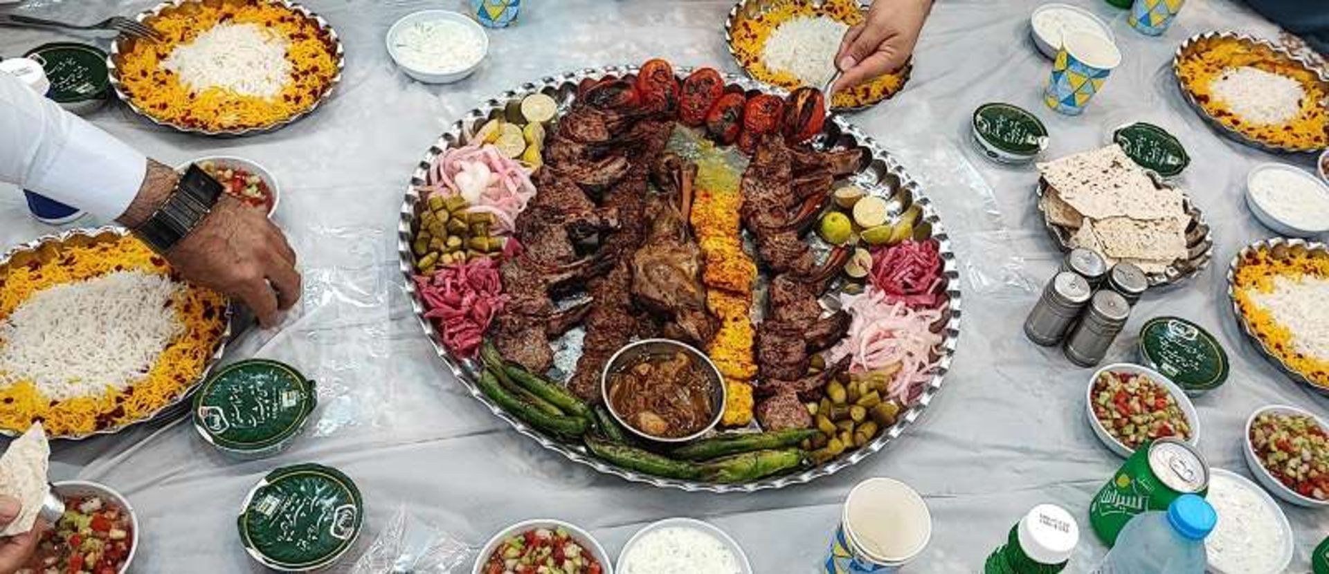 غذای دریایی در رستوران دلفین چابهار؛ منبع عکس: گوگل مپ؛ عکاس: Salah Jangizahi