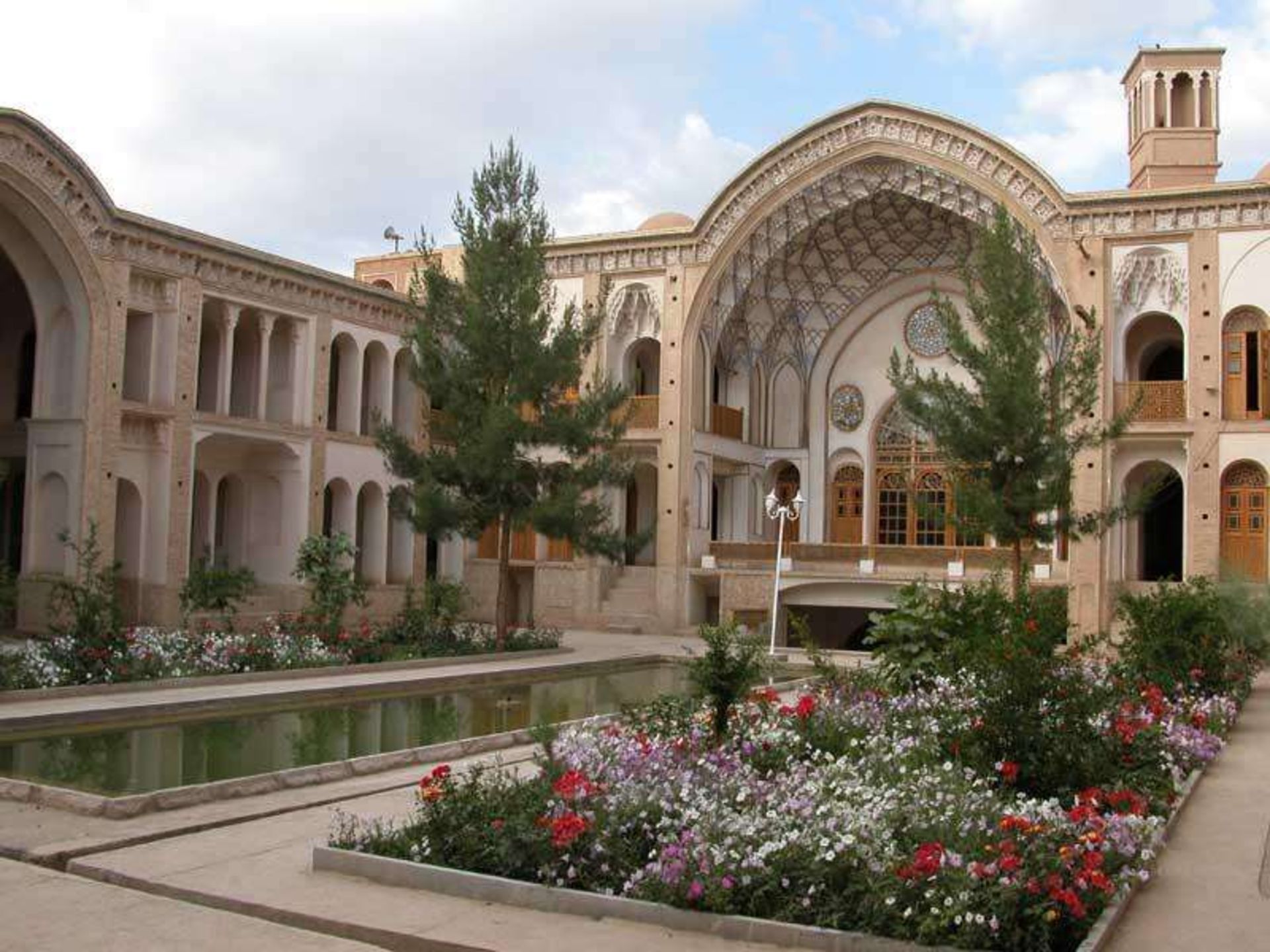 خانه عامری های کاشان؛ منبع عکس: وب‌سایت rihfars.ir؛ عکاس: نامشخص
