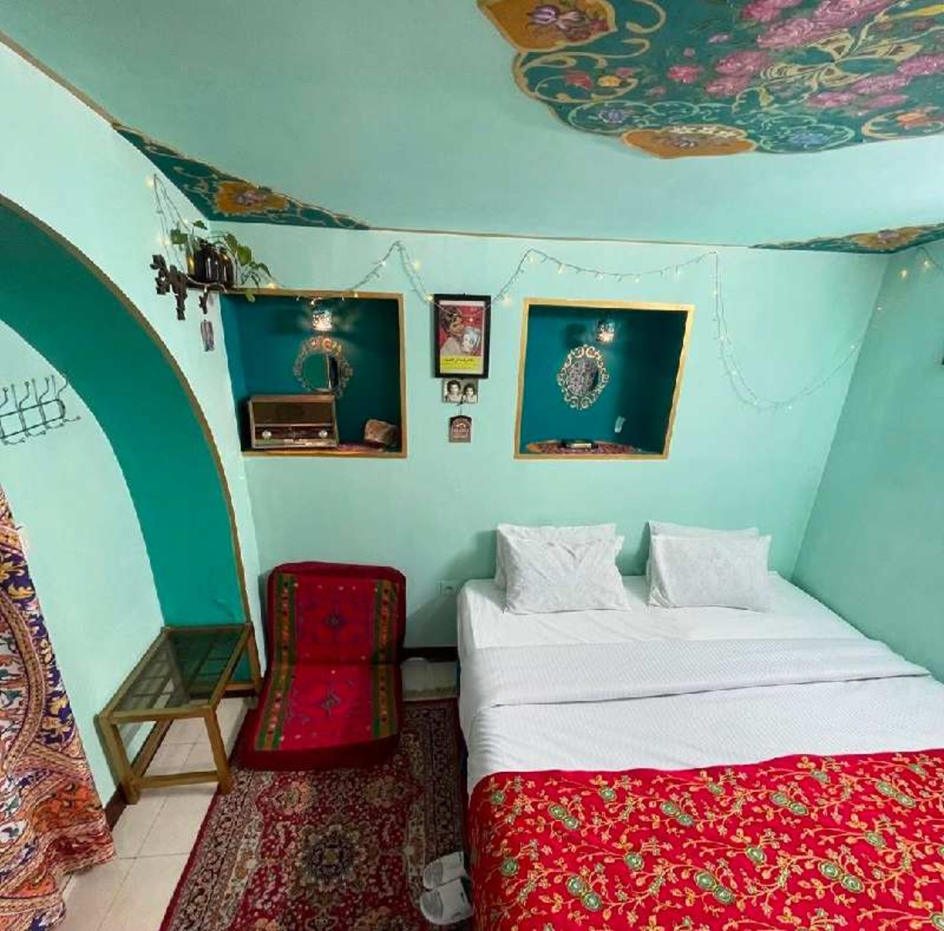 اتاق نارنج بومگردی ترنجستان شیراز؛ منبع عکس: اینستاگرام Toranjestanhouse. عکاس: نامشخص