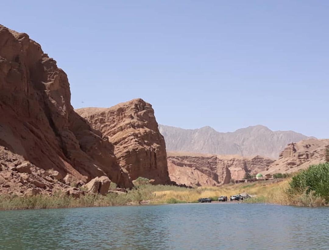 دریاچه طبیعی روستای مزار شاه کوهپایه کرمان، منبع عکس: صفحه اینستاگرام kermansights، عکاس: نامشخص