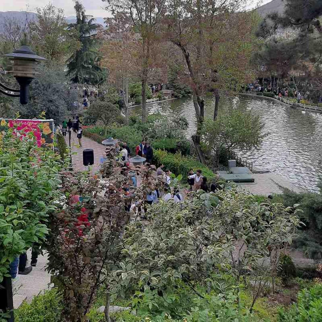 دریاچه مصنوعی بغ گلها کرج؛ منبع عکس: گوگل مپ؛ عکاس: وحید حسنی