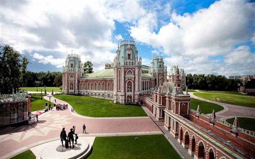 عکس هوایی از پارک-موزه تساریتسینو مسکو، منبع عکس: tsaritsyno-museum.ru، عکاس: نامشخص